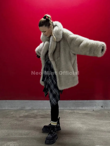 Neo Mint Ins Hot Fashion Girls Oversized Gradient Fur Coat Women 2024 Winter Thick Warm Outerwear Fluffy Faux Fox Fur Jacket
