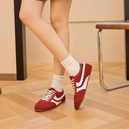 German Training Shoes Women 2026 New Genuine Leather Women Sneakers Flat Lace-up Retro Large Size Forrest Gump Shoes Women