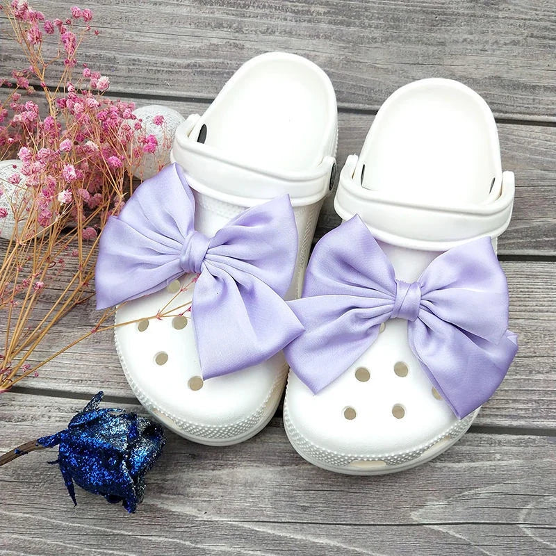 Cute Red Bow Shoe Charms for Crocs Designer DIY Bow-knot Wing Shoe Decorations High Quality Clogs Buckle Accessories New Fashion