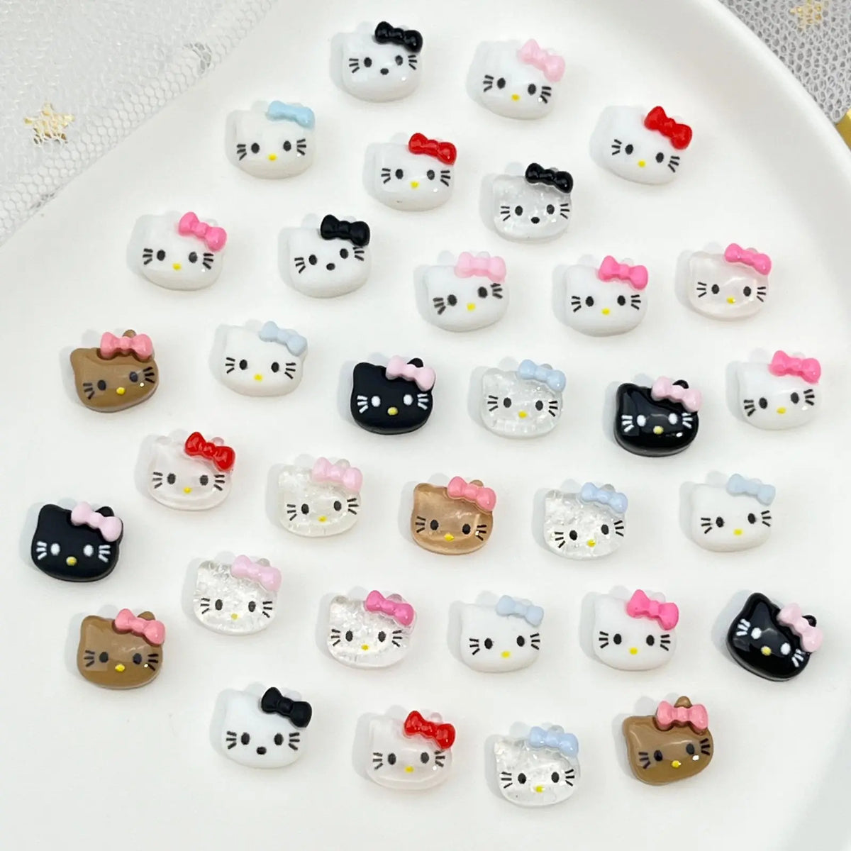 50Pcs Leopard Sanrio 3D Resin Nail Charms Mixed Kuromi My Melody Kitty Nail Parts DIY Manicure Decor Accessories