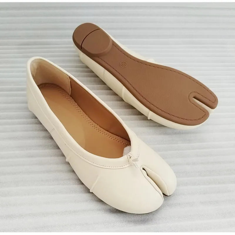 Split Toe Women Ballet Flats Fashion Tabi Shoes Casual Slip-on Loafers Ladies Pleated Leather Espadrilles Zapatillas Mujer