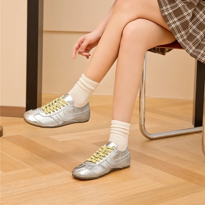 German Training Shoes Women 2026 New Genuine Leather Women Sneakers Flat Lace-up Retro Large Size Forrest Gump Shoes Women