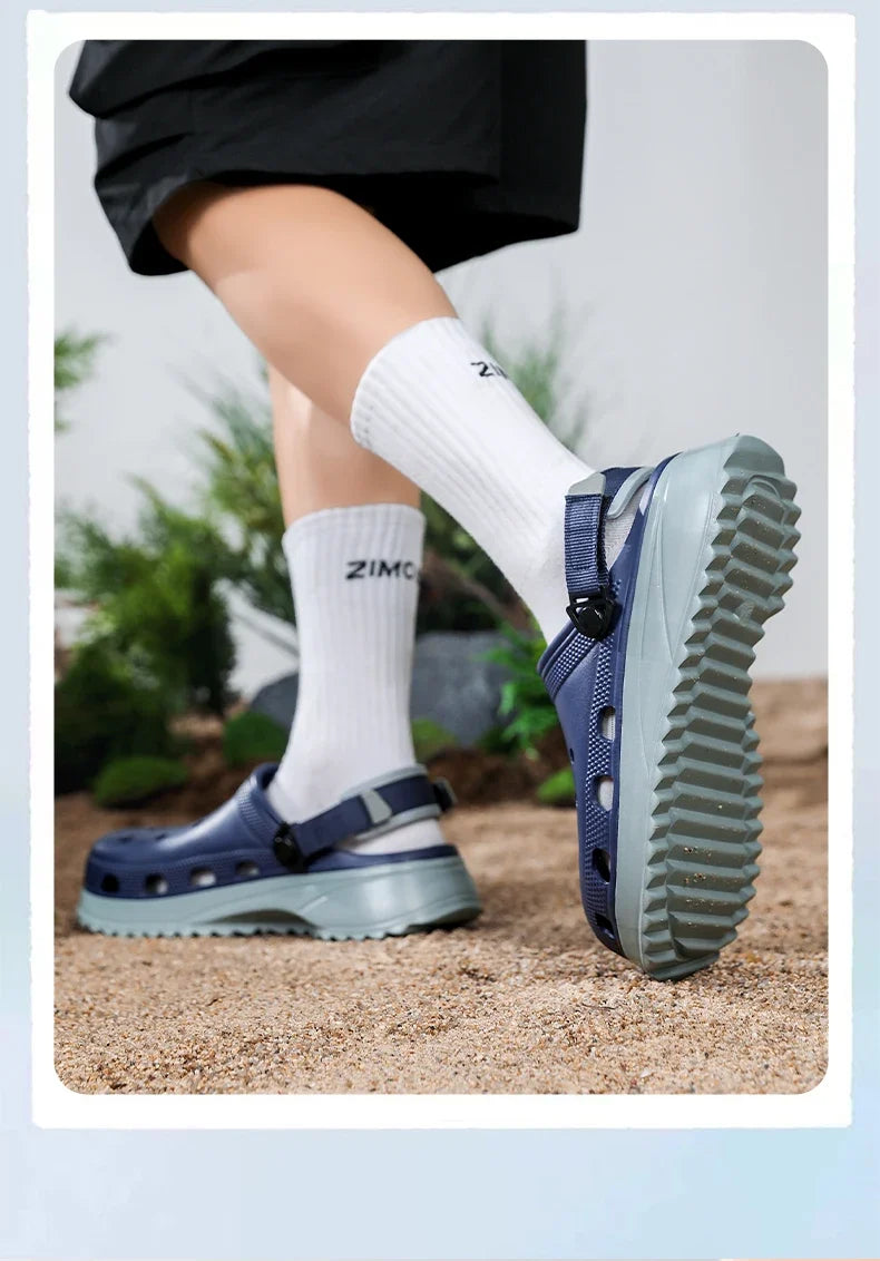 Casual Clogs Men 2026 New Trendy Summer Beach Sandals for Men Thick-bottom EVA Garden Shoes Closed-toe Fashion Slippers for Men