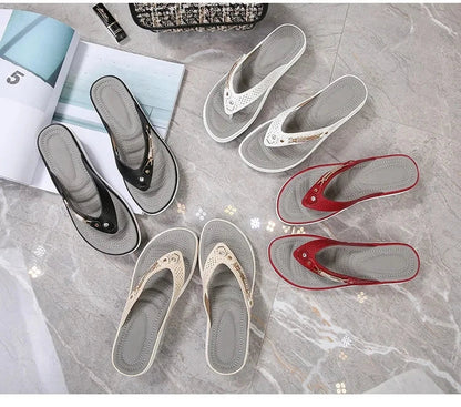 2023 Women's Slippers Summer New Fashion Metal Button Slides Shoes Wedge Beach Sandals Women Outside Platform Leisure Flip Flops