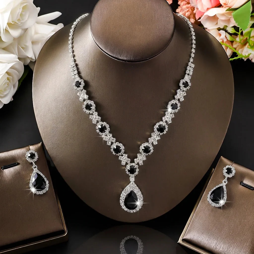 Simple and Atmospheric Water Droplet Necklace Earrings Two-Piece Set as a Surprise Birthday Gift for Girlfriend and Best Friend