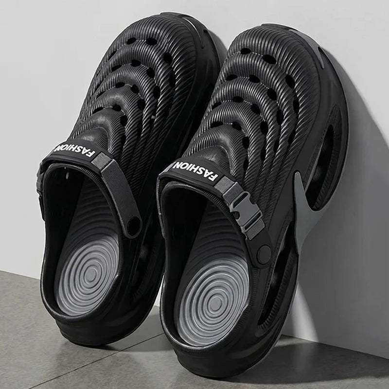 Fashion Hollow Out Thick Bottom Sports Sandals Men Eva Soft Sole Summer Clogs Sandals Men Non Slip Outdoor Driving Beach Sandles