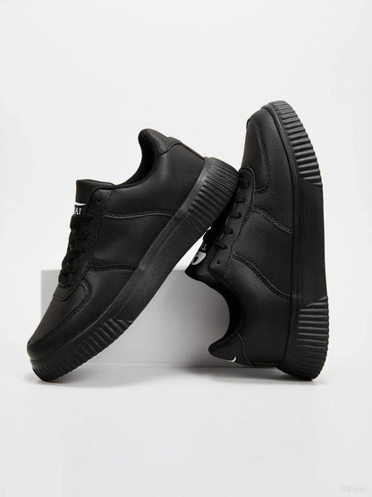 Fashion Leather Men White Sneakers Breathable Comfort Classic Casual Shoes Mens Women Outdoor Walking Shoes Couple Footwear Size