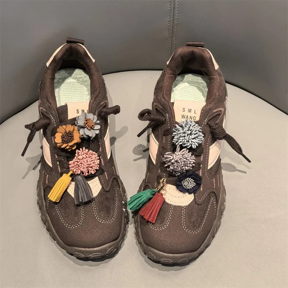 1Pcs Autumn Winter Maillard Tassel Pendant Shoe Charms Leather Flower Shoelace Buckle Sports Shoe Decoration Accessory Buckle