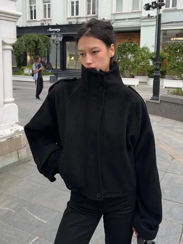 Fashion Oversize Lapel Suit Jacket Women Casual Single Button Pockets Female Coat 2025 Summer New Half Sleeve Jackets Streetwear