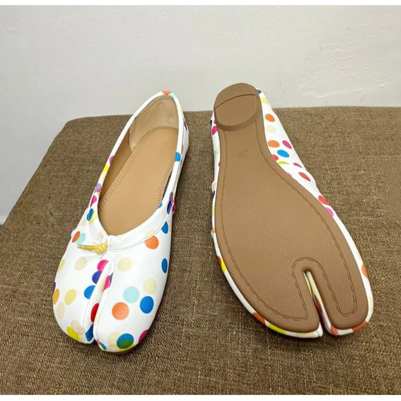 Split Toe Women Ballet Flats Fashion Tabi Shoes Casual Slip-on Loafers Ladies Pleated Leather Espadrilles Zapatillas Mujer
