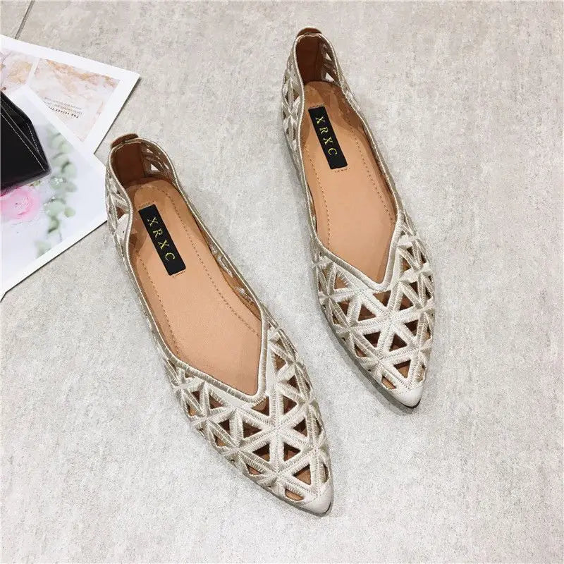 Flat Shoes Women 2026 Summer Pointy Joker Hollow Leisure Commuter Flat Spring Elegant Women's Shoes Breathable Hole Shoes