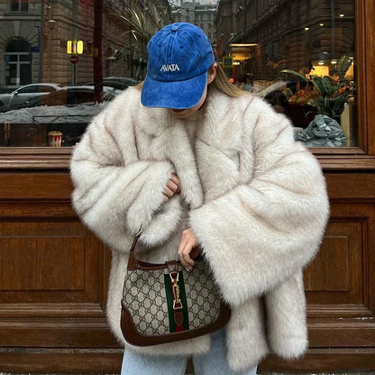 Neo Mint Ins Hot Fashion Girls Oversized Gradient Fur Coat Women 2024 Winter Thick Warm Outerwear Fluffy Faux Fox Fur Jacket