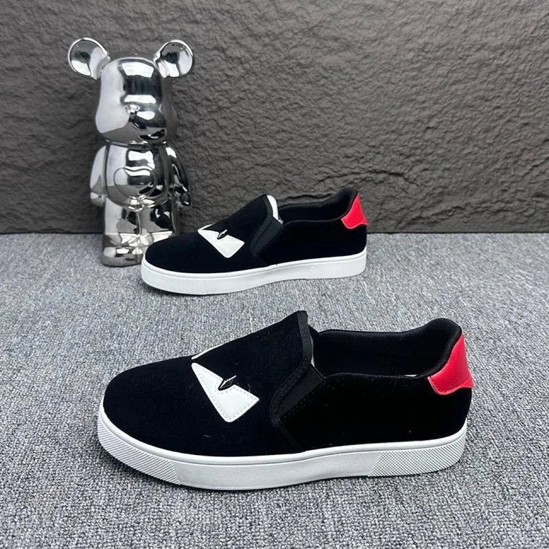 Men's Casual Shoes 2025 Autumn Comfortable Anti Slip Outdoor Skateboard Shoes Fashion Breathable Low Top Sneakers Zapatillas