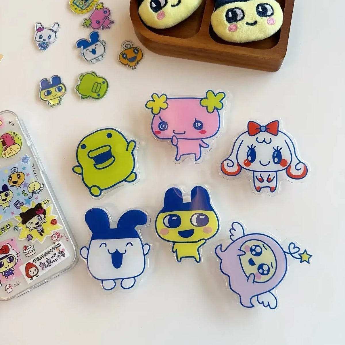 Kawaii Tamagotchi Family Magnetic Phone Stand With Retractable Airbag Strong Absorption Portable Anti-Fall Desktop Support Gifts