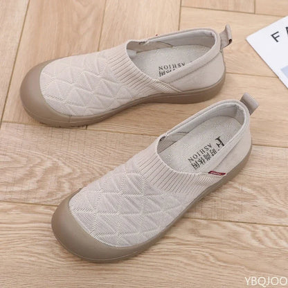 Spring and Autumn Fashion New Lightweight and Comfortable Women's Single Shoes with Soft Surface One Step Stepping Women's Shoes