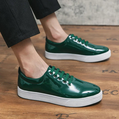 Spring Autumn Leather Shoes High Quality Patent Leather Casual Shoes Lace Up Sneakers Green Fashion Sole Designer Leather Shoes