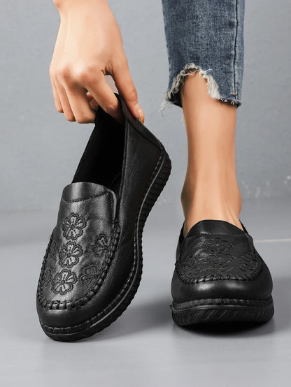Women's Spring Autumn Leather Loafers Floral Embossed Slip‑On Flats Anti‑Slip Comfort Casual Mom Daily Walking Free Shipping