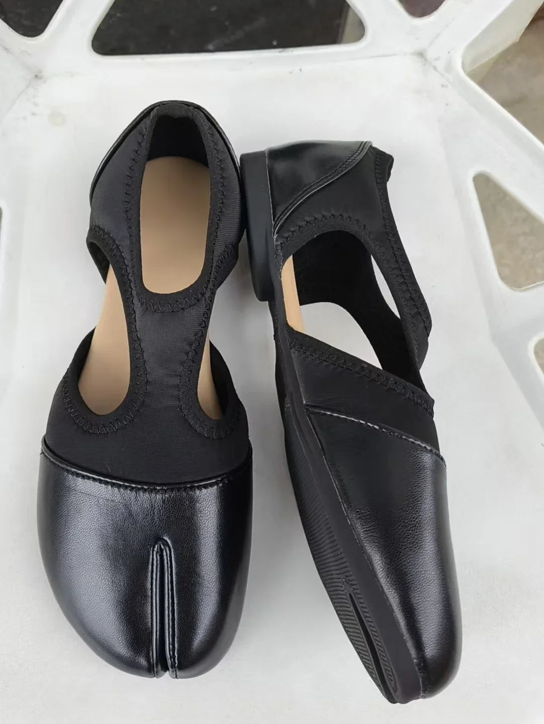 Women Brand Mary Janes Shoes Summer Split Toe Tabi Walking Sneakers Casual Splicing Loafers Designer Ballet Flats Shoes балет