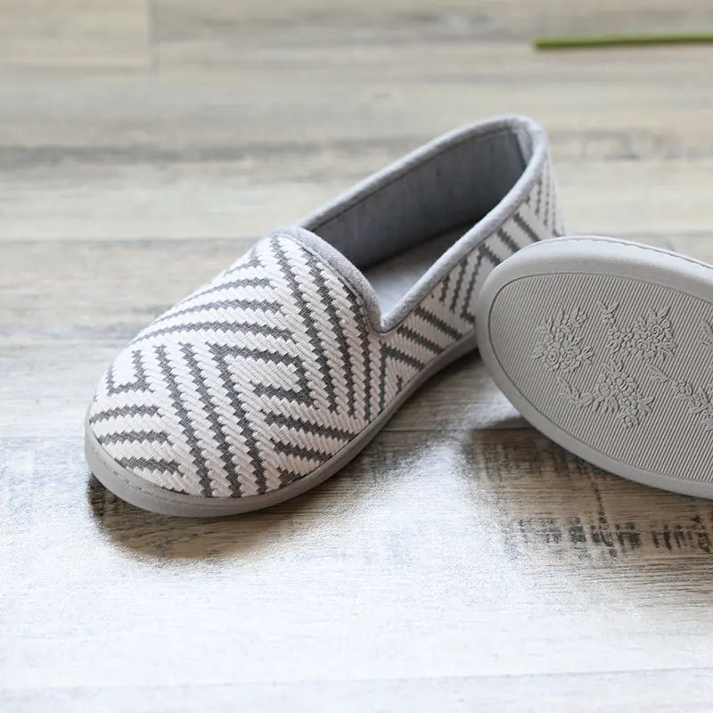 New 2026 Spring Autumn At Home Thermal Anti-Skid Slippers Women's Knitted Indoor Slippers Soft Outsole House Shoes