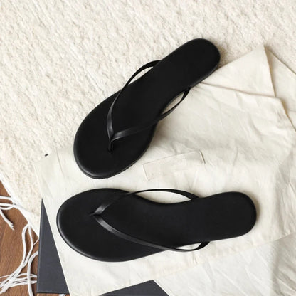 2025 new Spring/summer/women slippers candy-colored beach sandals outdoor wild fashion ladies flip flops
