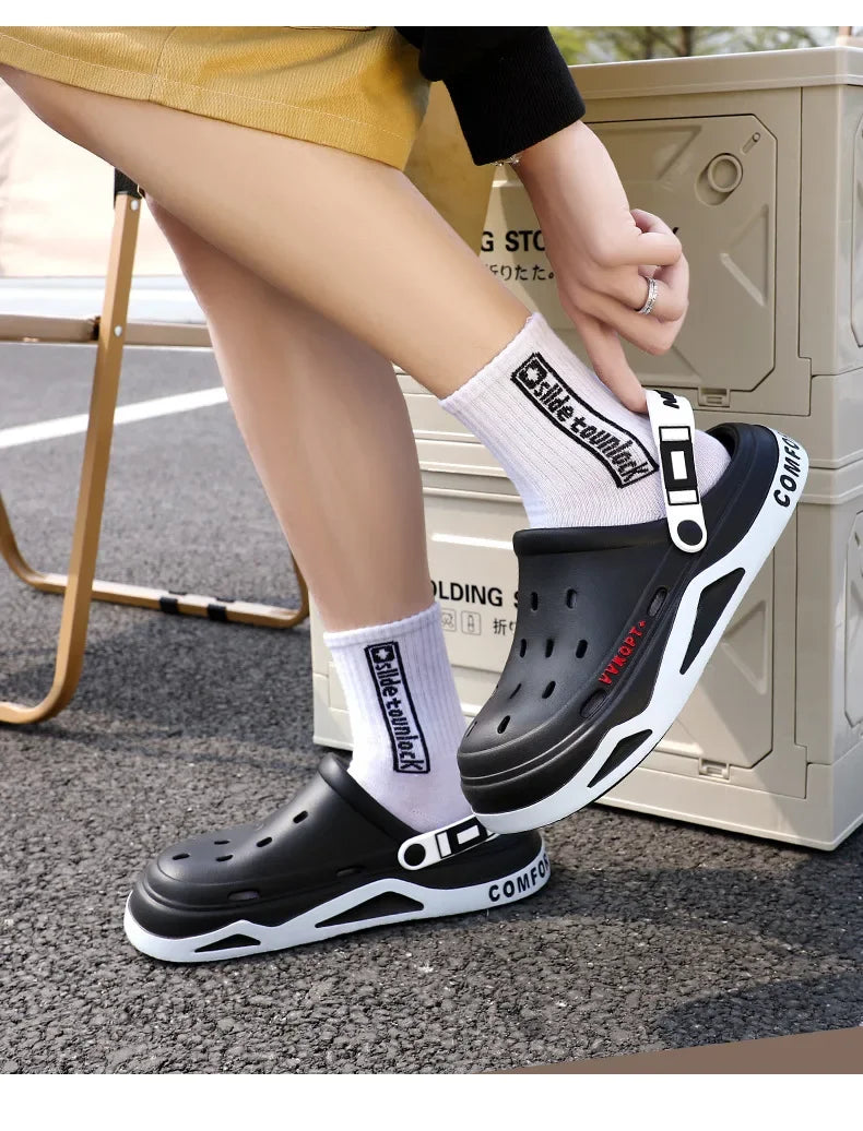 New fashion sandals Men's EVA casual comfortable hole garden shoes outdoor men's beach sandals indoor home unisex slippers