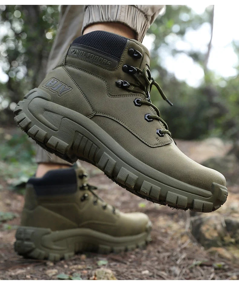 New Men's Boots Fashion Outdoor Boots Breathable Hiking Boots Autumn Shoes Sneakers Lightweight Non-slip Men Desert Ankle Boots