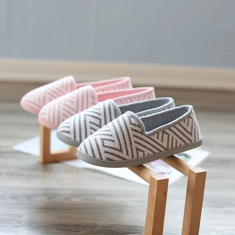 New 2026 Spring Autumn At Home Thermal Anti-Skid Slippers Women's Knitted Indoor Slippers Soft Outsole House Shoes