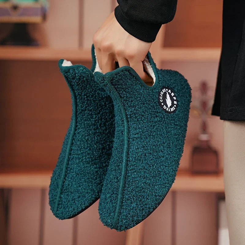 New Men Winter Slippers High Quality Light Weight Disign Shoes Fashion Women Plush Slipper Warm Slip on Casual Shoe for Couples