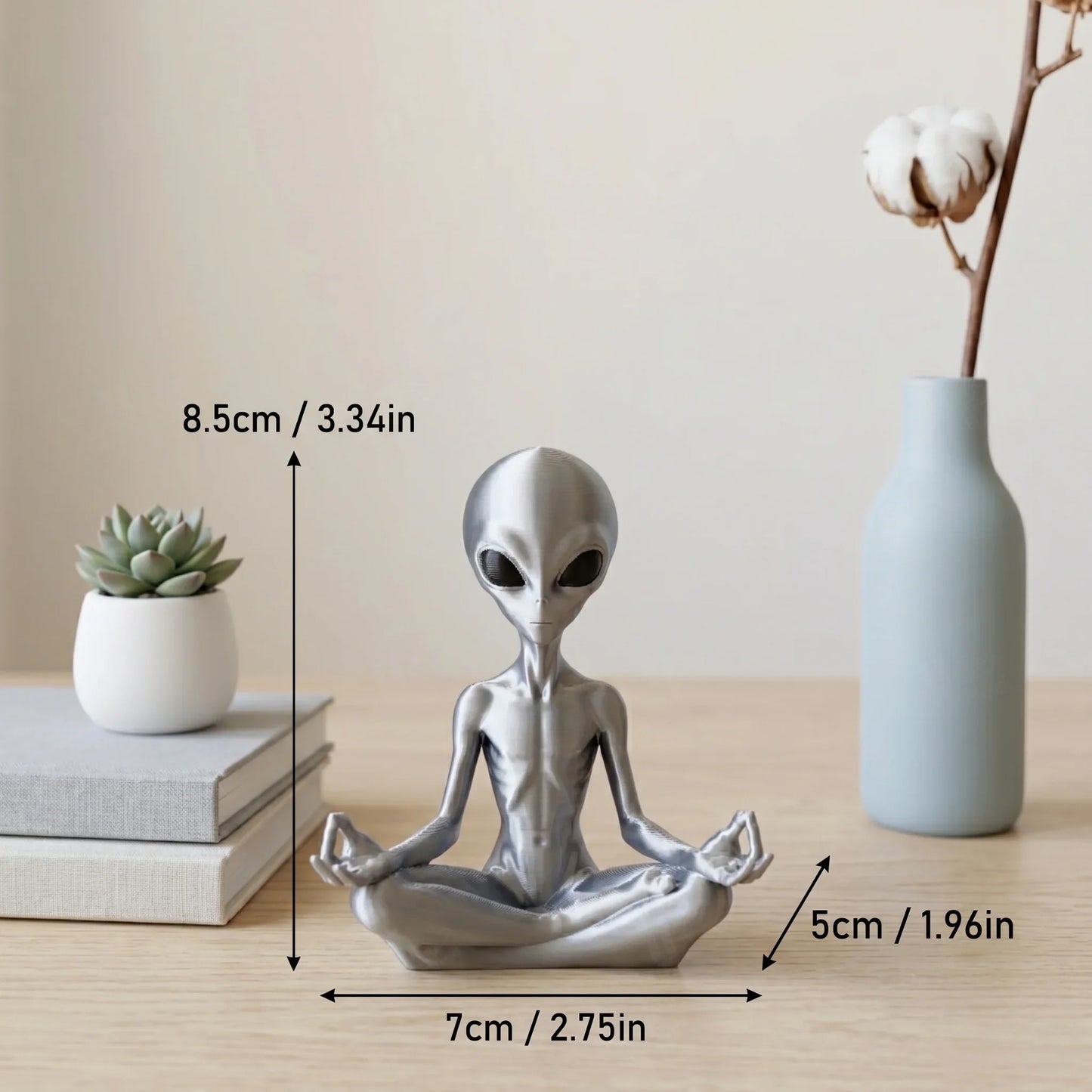 Meditating Alien Ornament, Sci-Fi Style, Collectible Figurine, Home Desk Decoration, Creative Sculpture