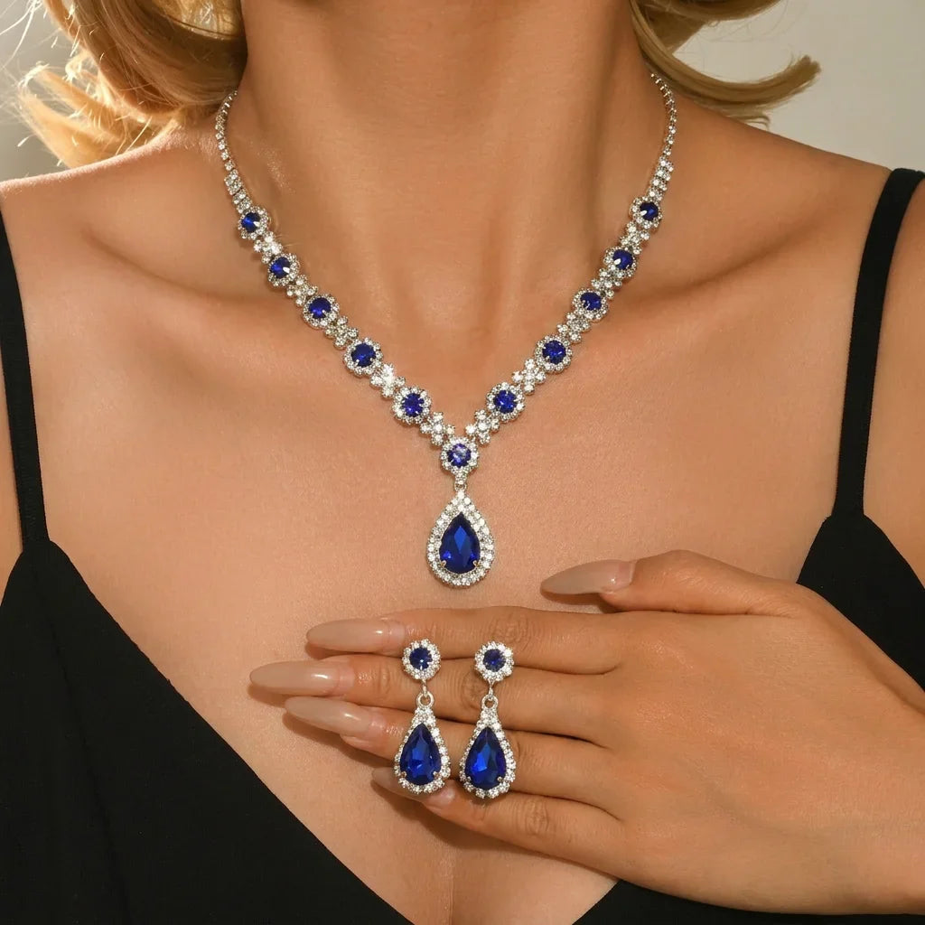 Simple and Atmospheric Water Droplet Necklace Earrings Two-Piece Set as a Surprise Birthday Gift for Girlfriend and Best Friend