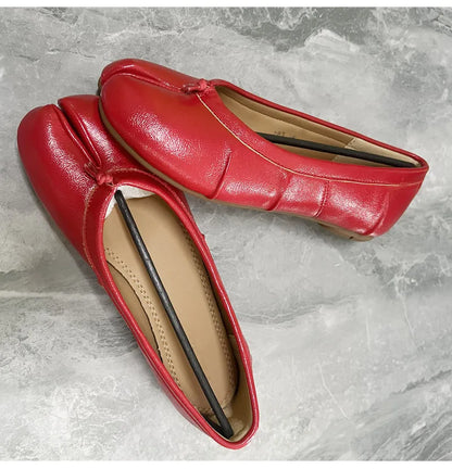 Split Toe Women Ballet Flats Fashion Tabi Shoes Casual Slip-on Loafers Ladies Pleated Leather Espadrilles Zapatillas Mujer
