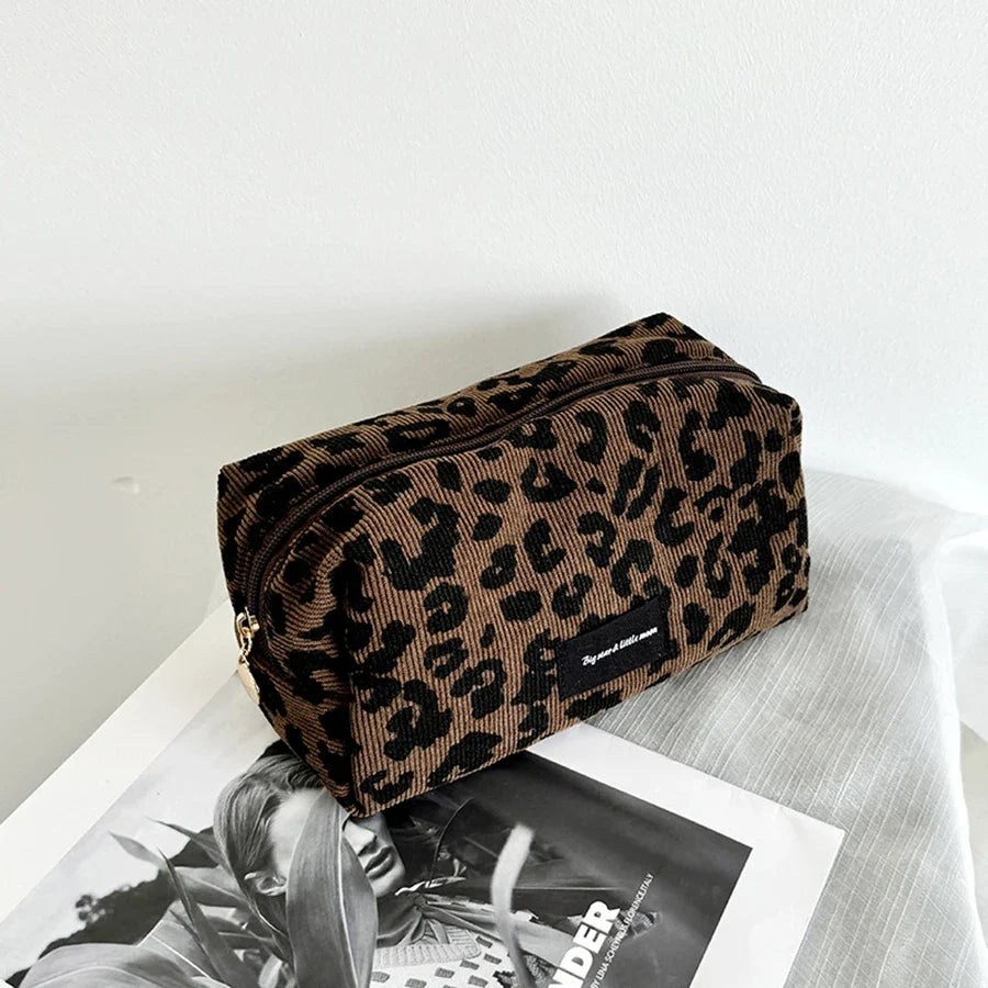 Unique Leopard Print Makeup Bag • Large-Capacity Cosmetic Organizer • Lipstick Storage Pouch
