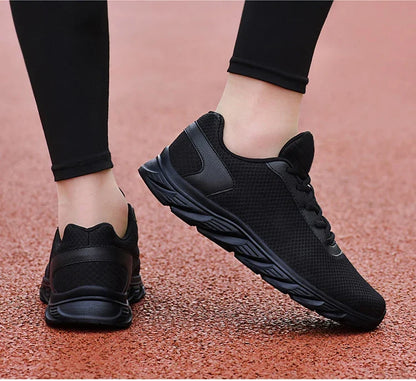 Men's Casual Sports Shoes Men's Black Mesh Breathable Running Shoes Soft Bottom Light Flat Bottom Work Shoes