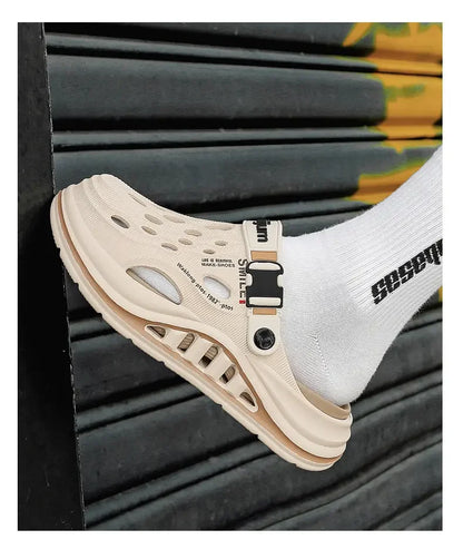 2026 New Men's Holes oes Summer Thi Bot Anti-Slip Driving Beach Slippers Spor Casual EVA Injection Moulding Footwear
