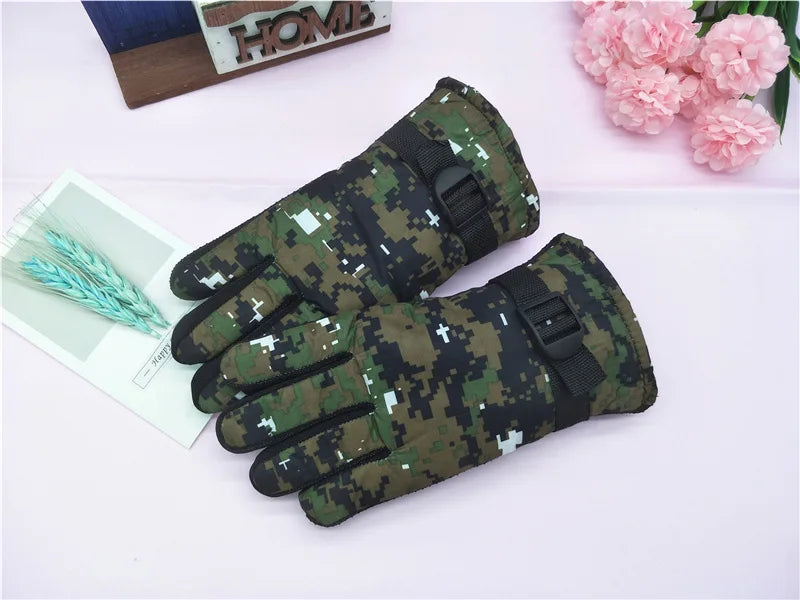 Kids Winter Gloves for Boys Girls 8-12 Years Old Fleece Lined Warm Thick Camouflage Ski Cycling Design Mittens Accessories