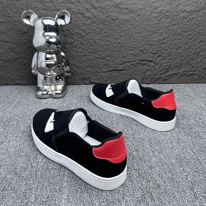 Men's Casual Shoes 2025 Autumn Comfortable Anti Slip Outdoor Skateboard Shoes Fashion Breathable Low Top Sneakers Zapatillas