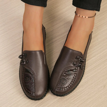 Women's Spring Autumn Leather Loafers Floral Embossed Slip‑On Flats Anti‑Slip Comfort Casual Mom Daily Walking Free Shipping