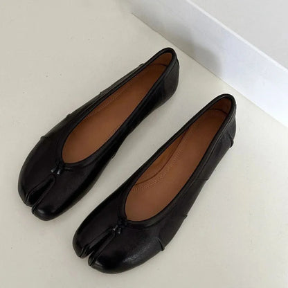 Split Toe Women Ballet Flats Fashion Tabi Shoes Casual Slip-on Loafers Ladies Pleated Leather Espadrilles Zapatillas Mujer