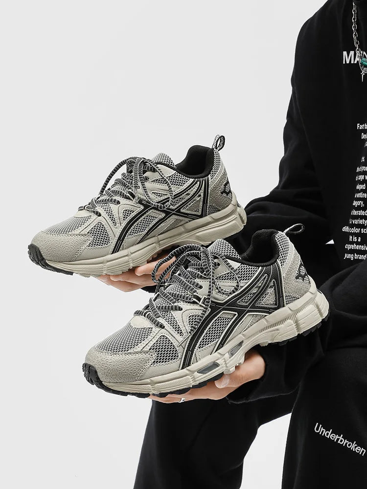 High Quality New Sneakers Men Women Fashion Casual Shoes with Neutral Anti Slip Anti Odor Performance Hot Selling Retro Run Shoe