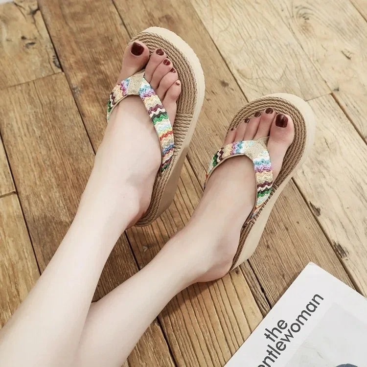 Women's Fashion Trend, Anti Slip, Wear-resistant, Comfortable Soft Bottom, Ethnic Style Flat Heel Flip Flops