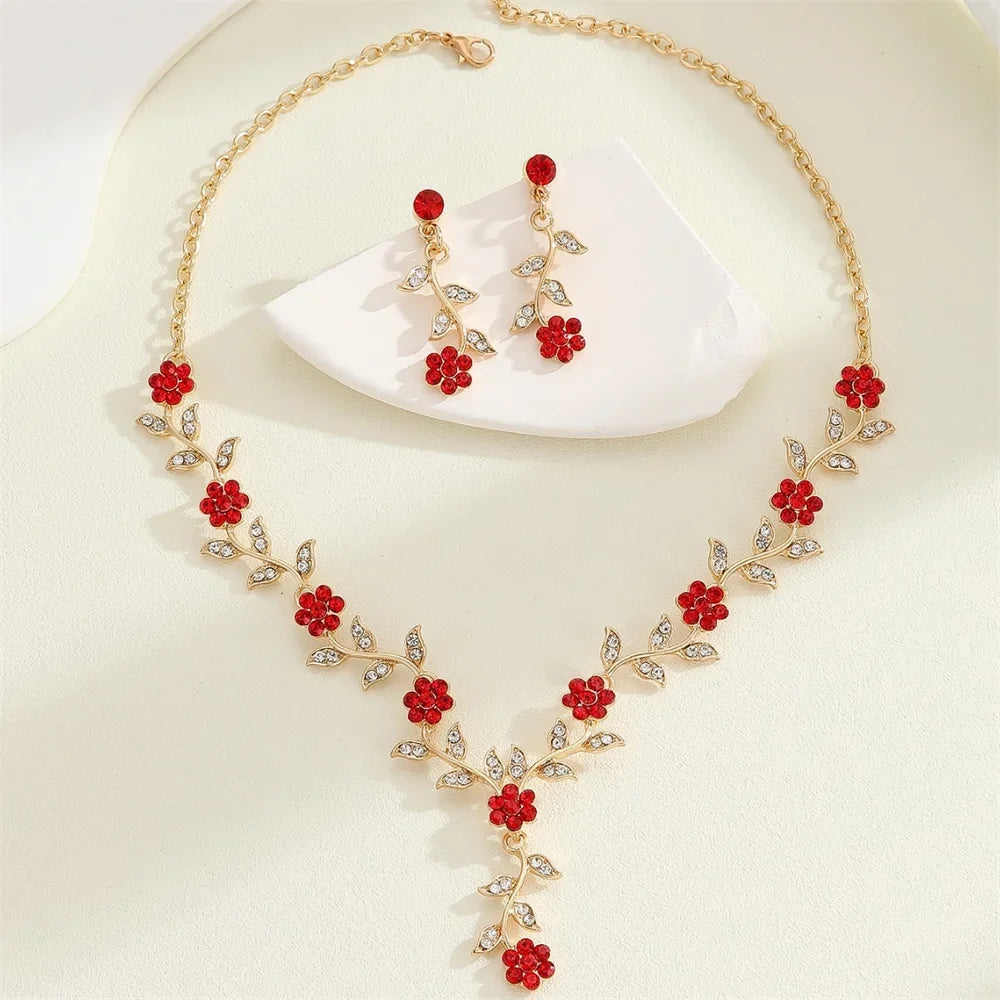 Sweet Jewelry Set Exquisite Rhinestone Pendant Banquet Party Women Fashion Romantic Crystal Necklace Earring Accessory Set