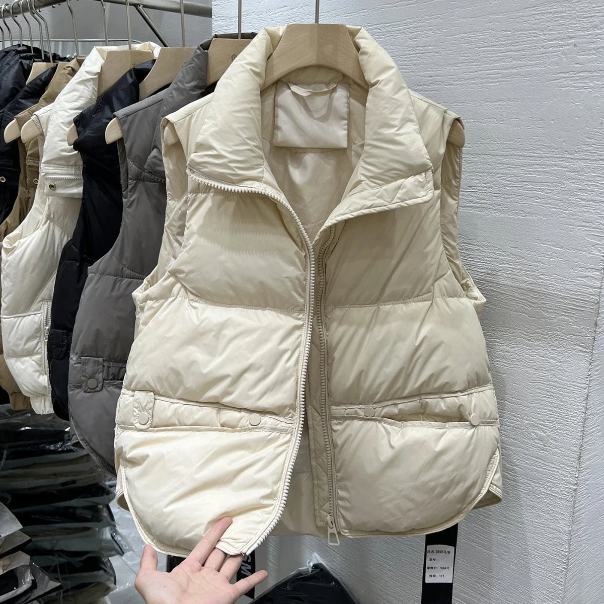 Women Autumn Winter Down Cotton Vest Jacket 2025 New Women Loose Stand Collar Vest Coat Women Short Vest Jacket Cotton Waistcoat