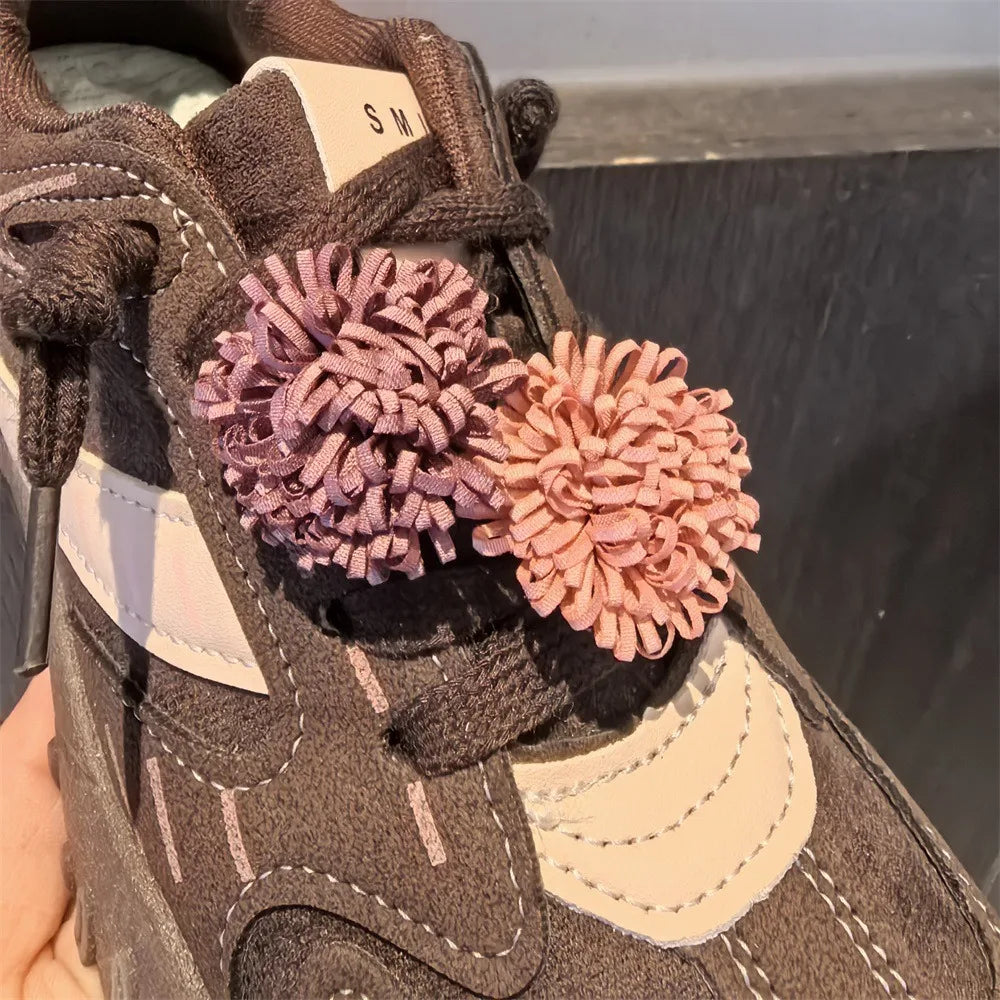 1Pcs Autumn Winter Maillard Tassel Pendant Shoe Charms Leather Flower Shoelace Buckle Sports Shoe Decoration Accessory Buckle