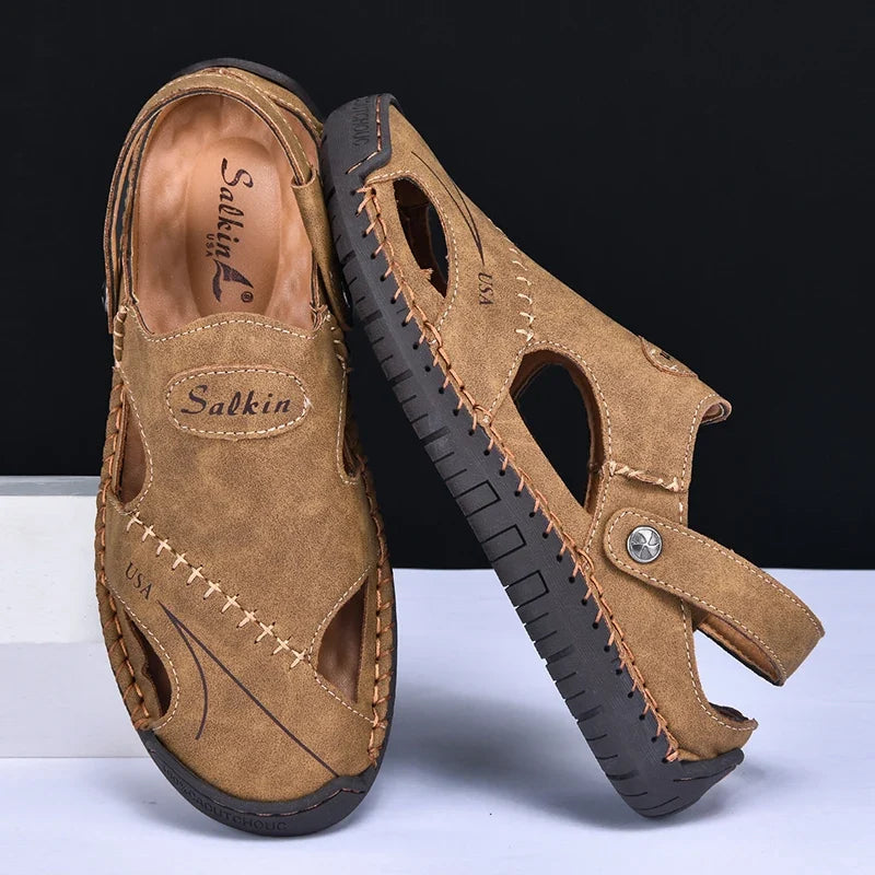 New Handmade Summer Sandals Men Breathable Leather Shoes Man Outdoor Men Sandals Antiskid Beach Sandals Hollow Shoes Fashion