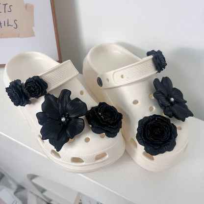 2025 Fashion Shoe Charms Set Accessories Hole Shoe Buckle DIY New Style Bouquet Bone White 3D Flower Shoes Decorations