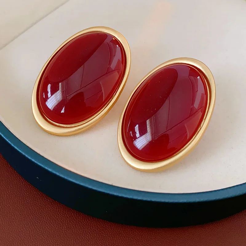 Anchor Red Geometric Oval Stud Earrings for Women Personality Versatile Resin Earrings Simple Fashion Jewelry Wholesale Gifts N1