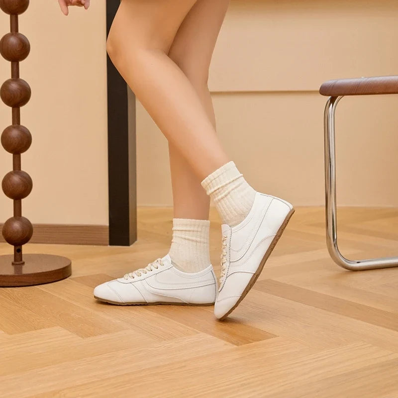 German Training Shoes Women 2026 New Genuine Leather Women Sneakers Flat Lace-up Retro Large Size Forrest Gump Shoes Women