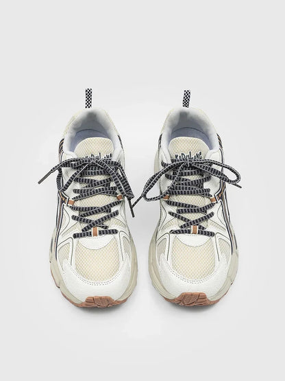 High Quality New Sneakers Men Women Fashion Casual Shoes with Neutral Anti Slip Anti Odor Performance Hot Selling Retro Run Shoe