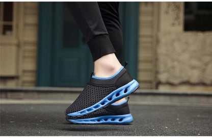 Men's Lightweight Mesh Slip-On Running Shoes
