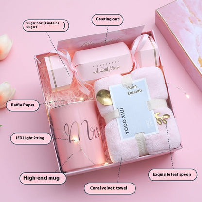 Gift Box For Mother's Day Wedding Favors